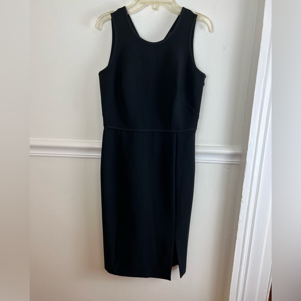 Ann Taylor Sleeveless Black Dress